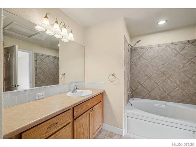 5775 29th Street #611 Greeley, CO 80634