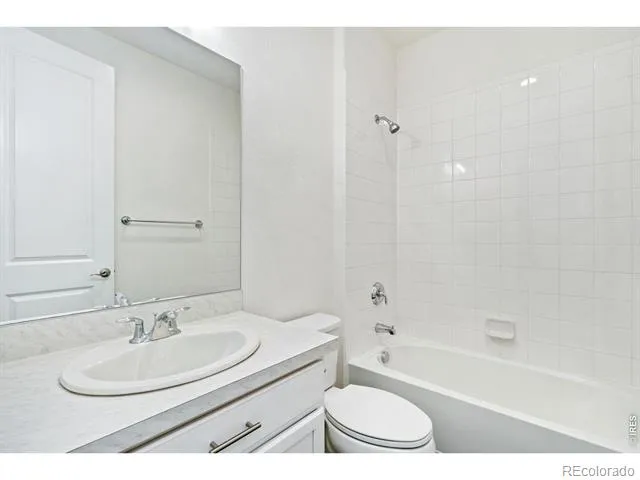 4941 Oakley Drive Timnath, CO 80547