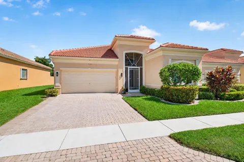 7280 Demedici Circle