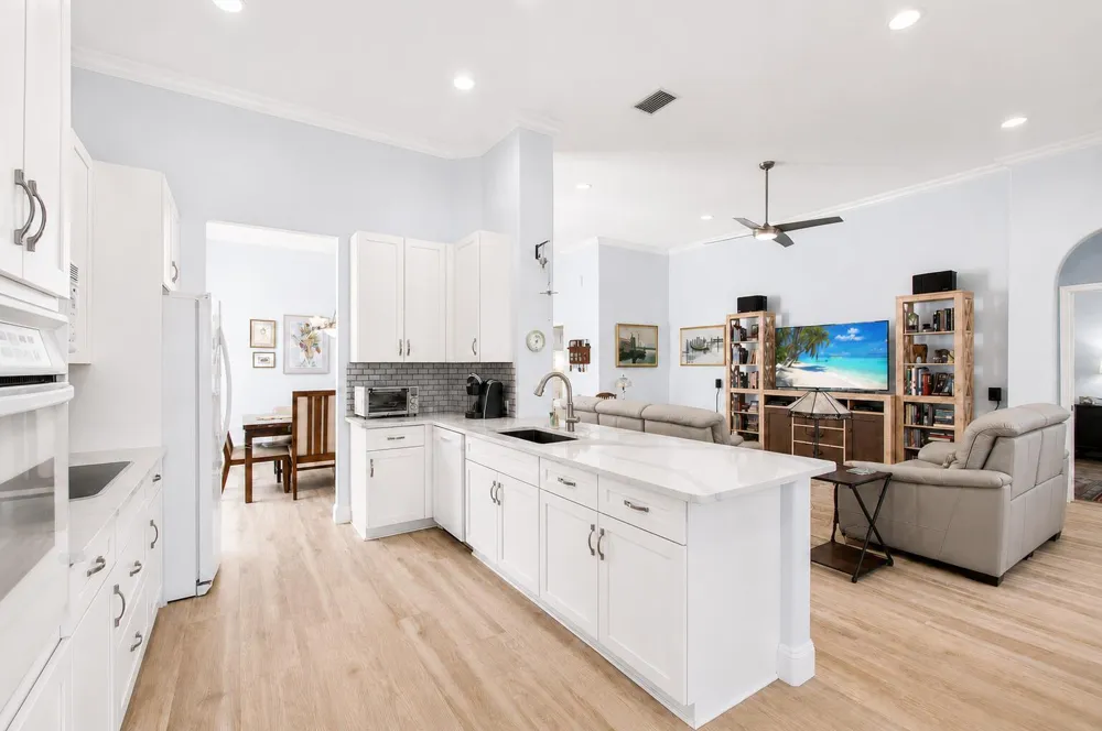 7280 Demedici Circle Delray Beach, FL 33446