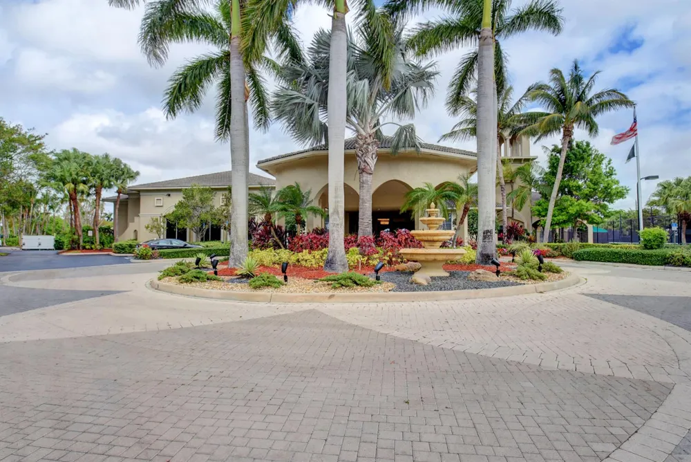 7280 Demedici Circle Delray Beach, FL 33446