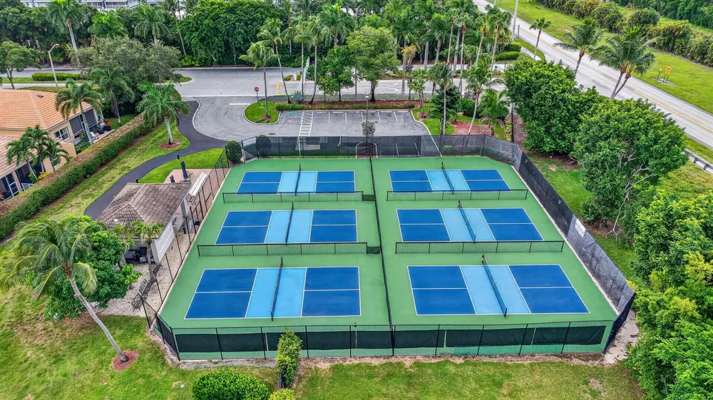 7280 Demedici Circle Delray Beach, FL 33446