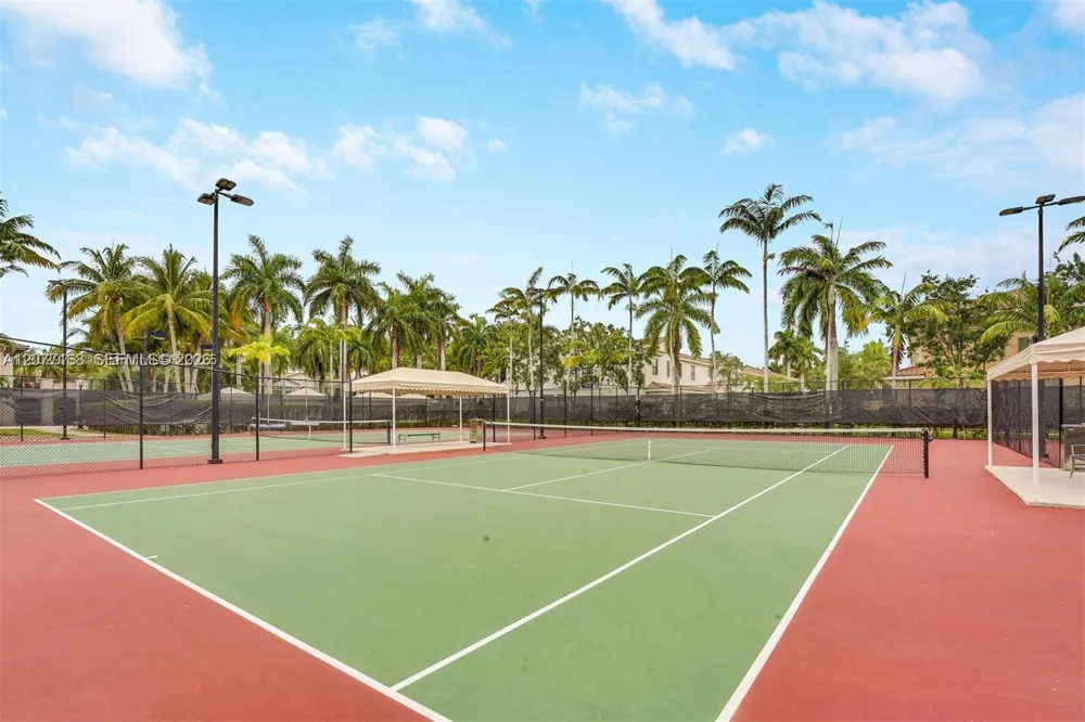 3280 NW 126th Ave Sunrise, FL 33323