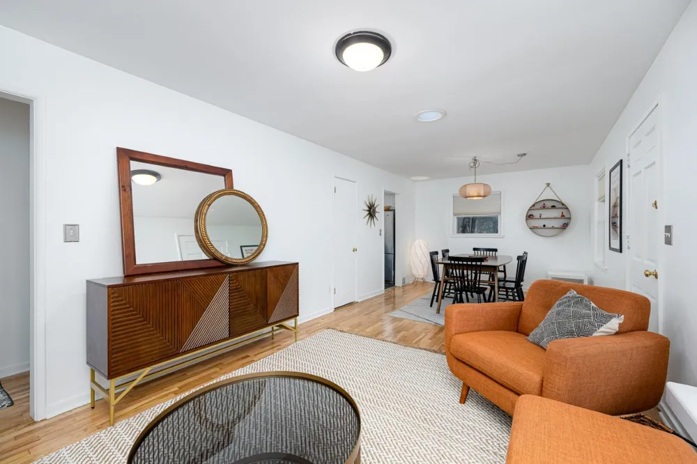 3163 Baylis Drive Ann Arbor, MI 48108