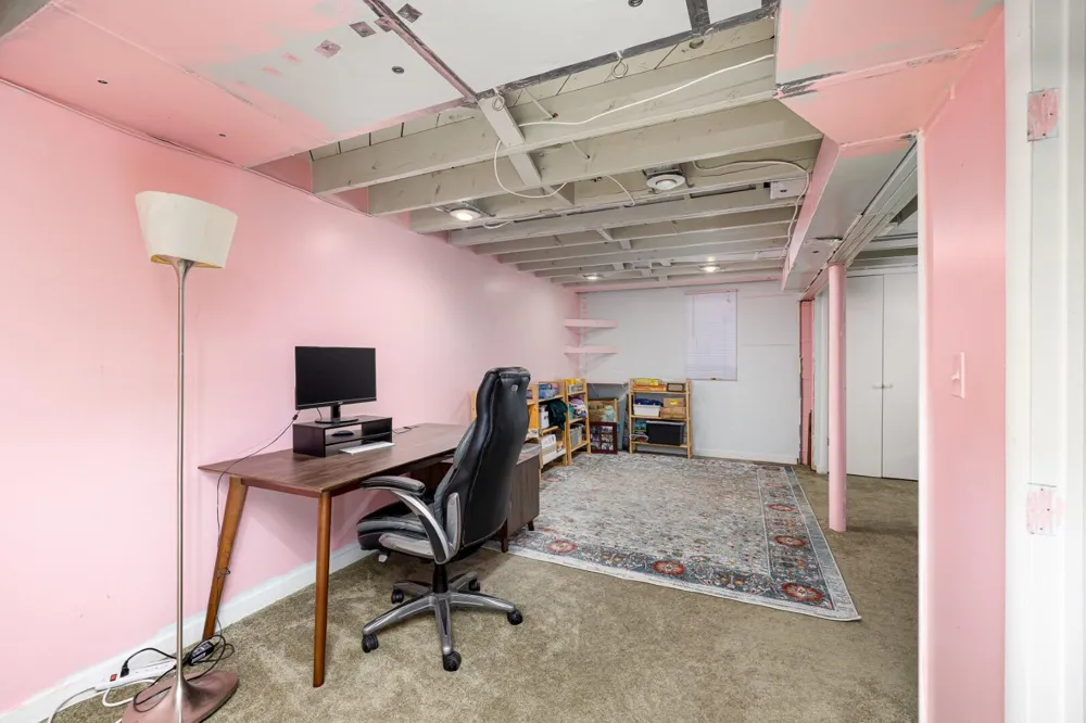 3163 Baylis Drive Ann Arbor, MI 48108