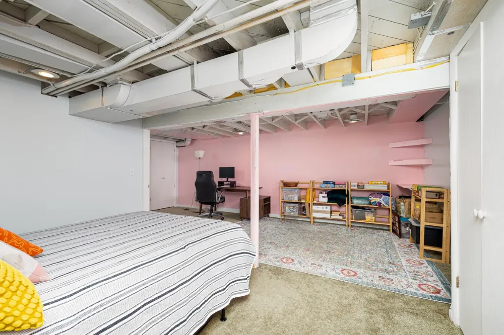 3163 Baylis Drive Ann Arbor, MI 48108