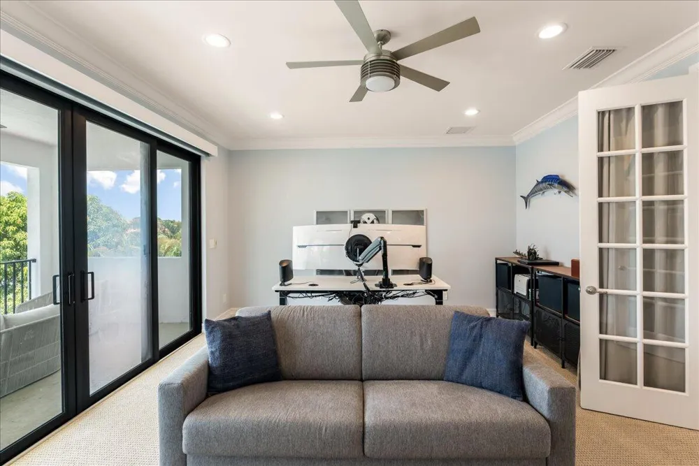 9045 VISTA WAY Parkland, FL 33076