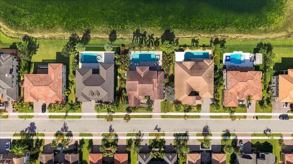 9045 VISTA WAY Parkland, FL 33076