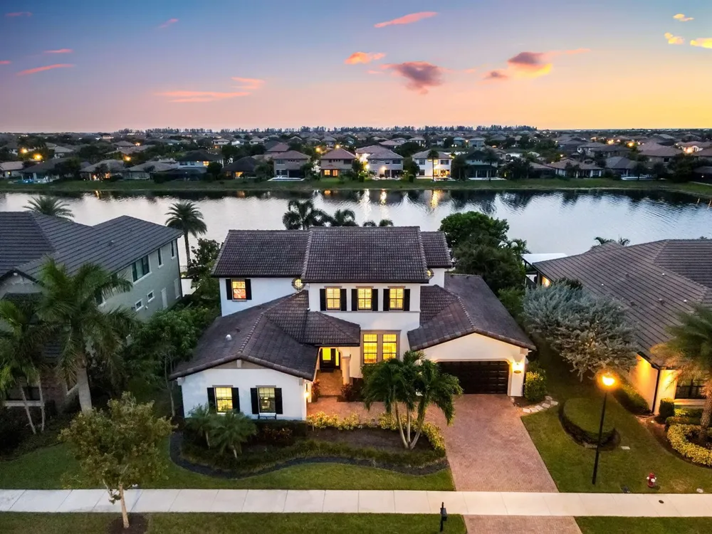 9045 VISTA WAY Parkland, FL 33076