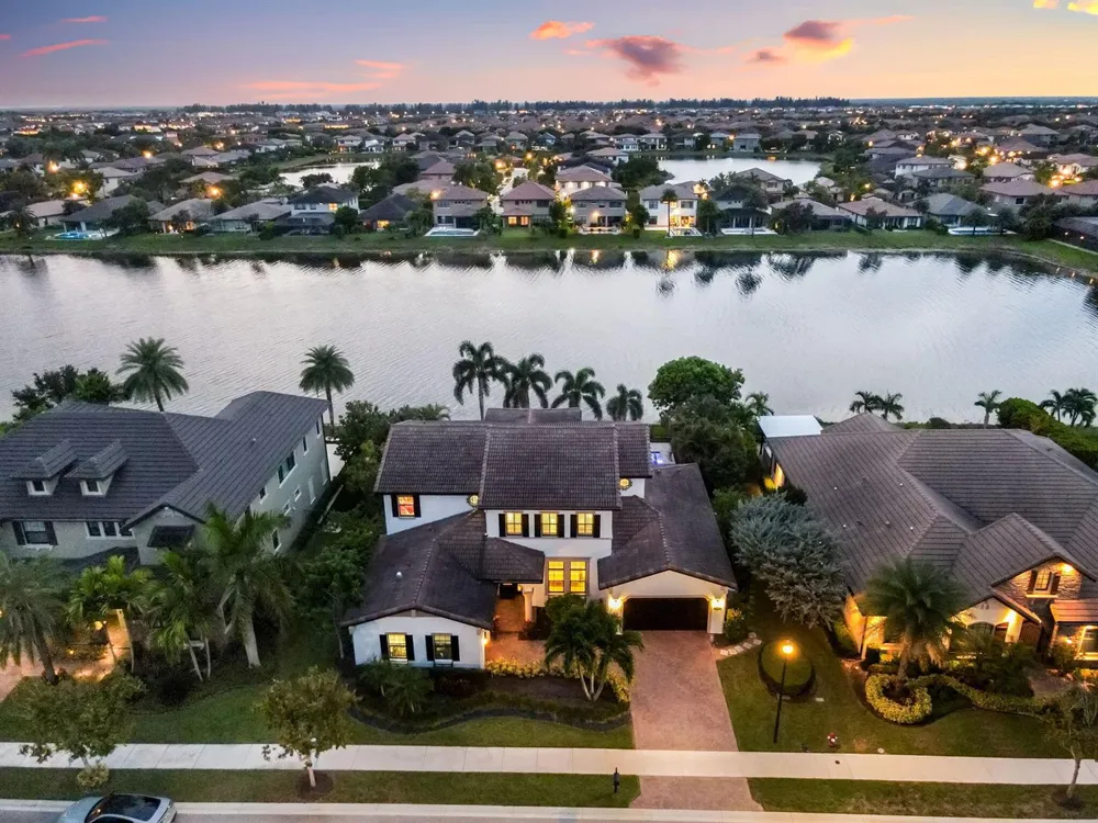 9045 VISTA WAY Parkland, FL 33076