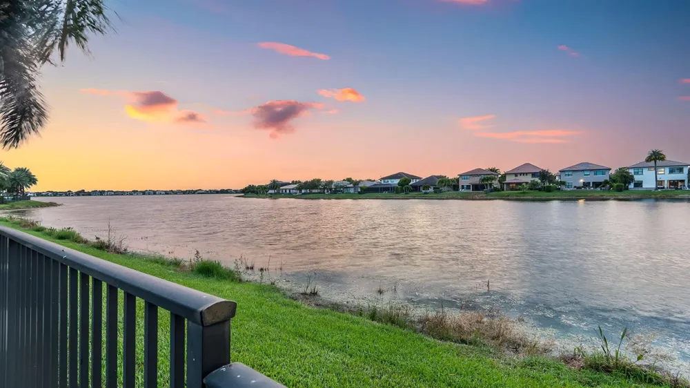 9045 VISTA WAY Parkland, FL 33076