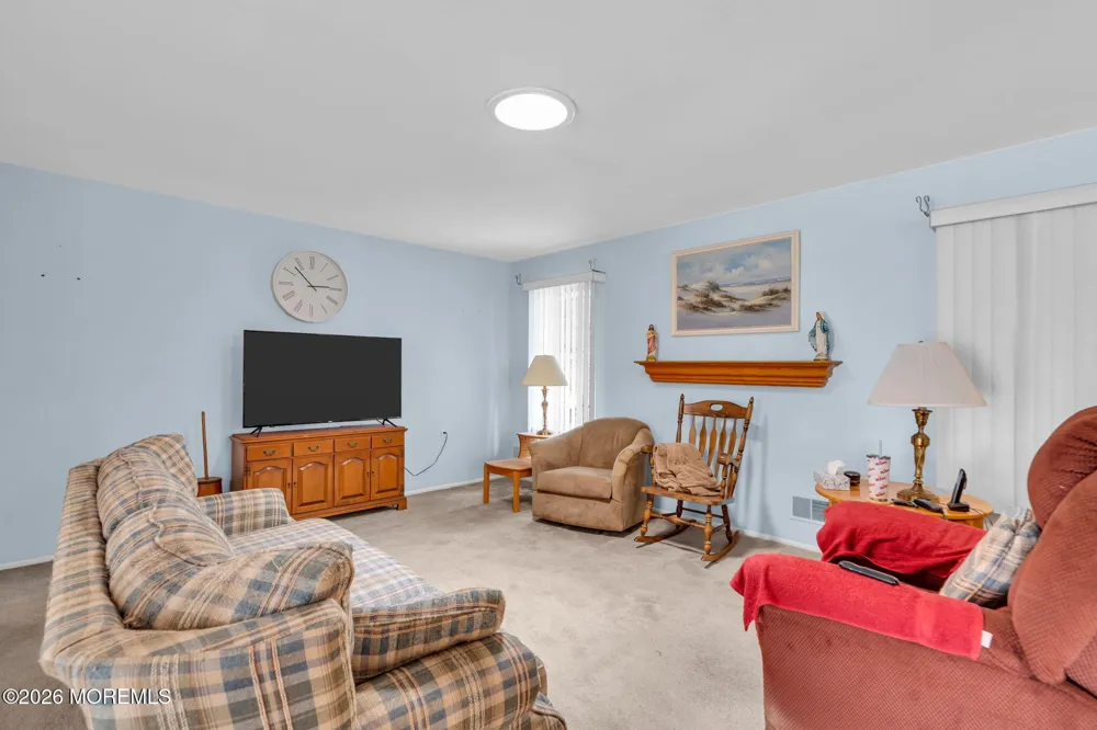 10 Kent Drive Forked River, NJ 08731