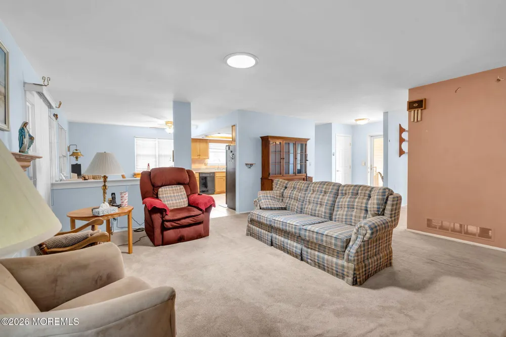 10 Kent Drive Forked River, NJ 08731
