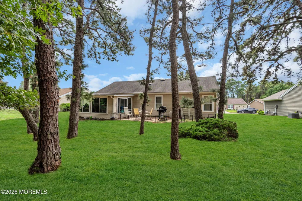 10 Kent Drive Forked River, NJ 08731