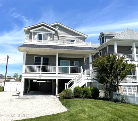 303 Central Avenue Avenue