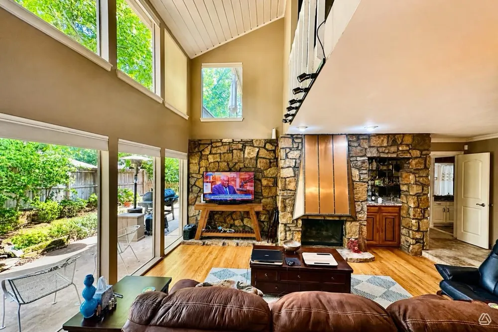 3313 E 68th Place #6 Tulsa, OK 74136