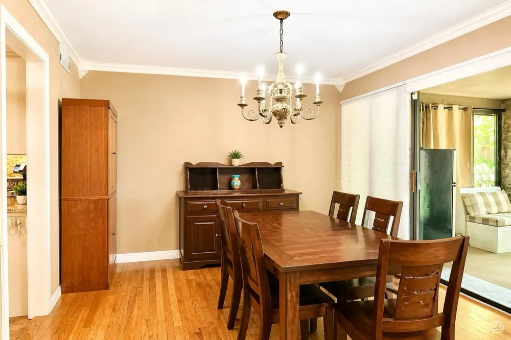 3313 E 68th Place #6 Tulsa, OK 74136