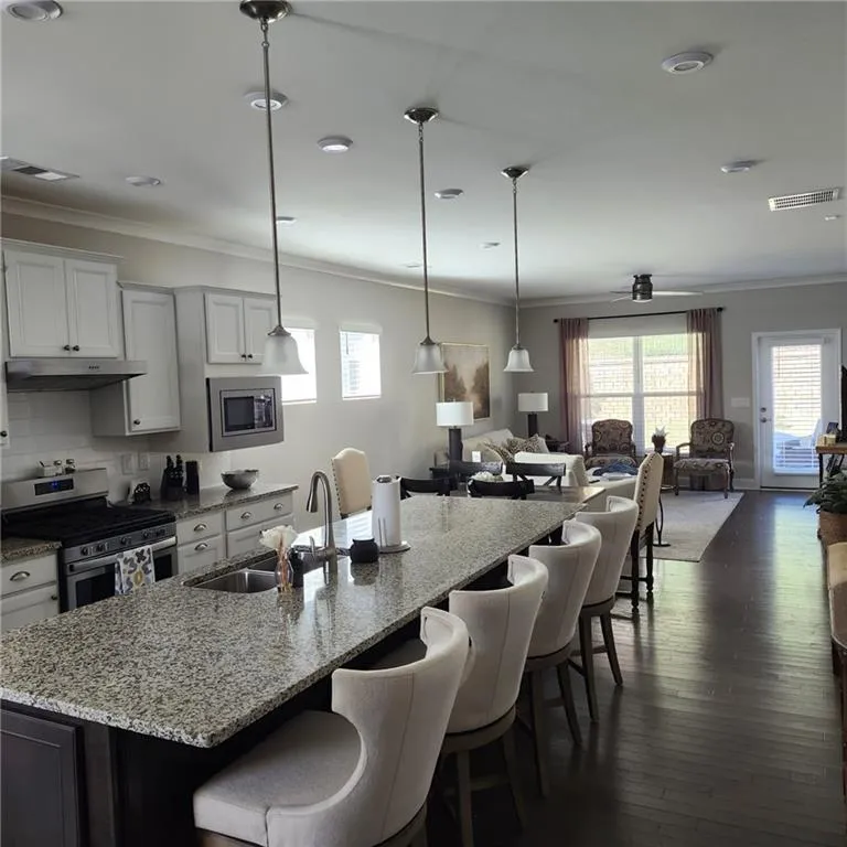 5639 Maple Bluff Way Hoschton, GA 30548