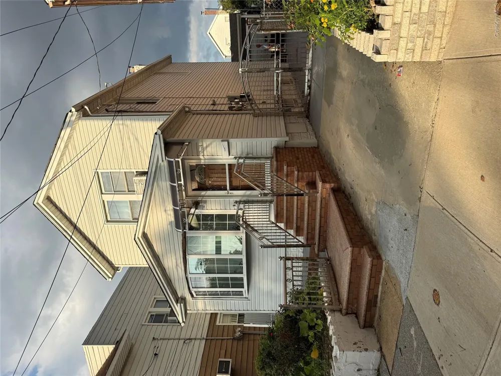 10723 86th Street Ozone Park, NY 11417