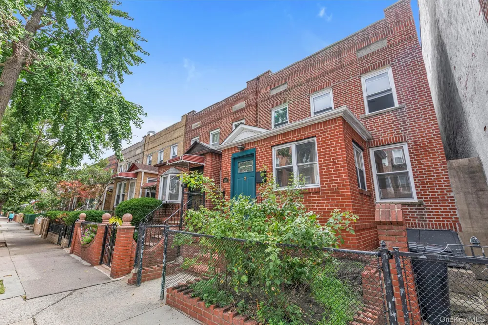 30-91 37th Street Astoria, NY 11103