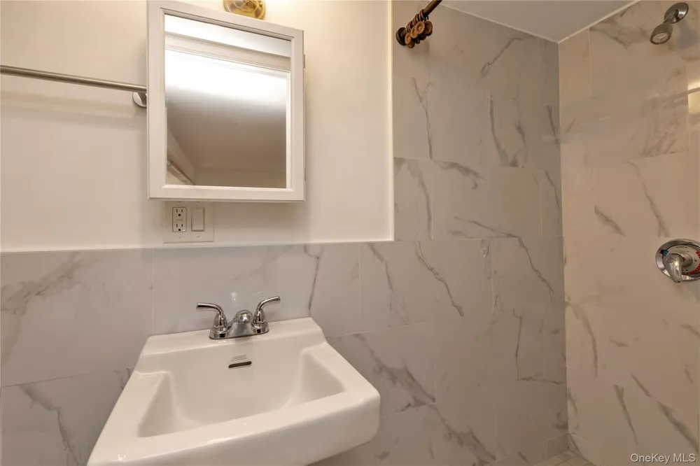 30-91 37th Street Astoria, NY 11103