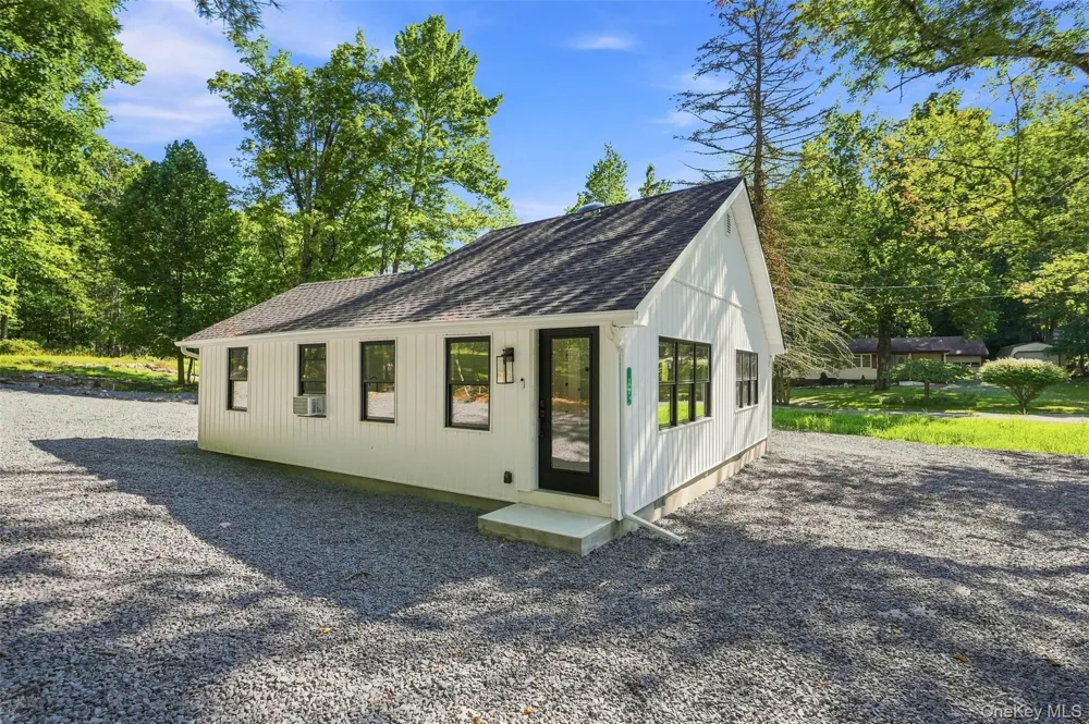 22 Downy Trail Wurtsboro, NY 12790
