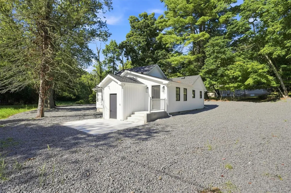 22 Downy Trail Wurtsboro, NY 12790