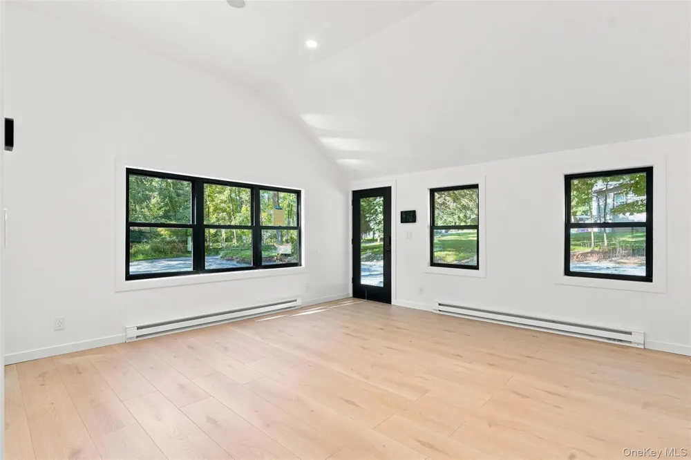 22 Downy Trail Wurtsboro, NY 12790