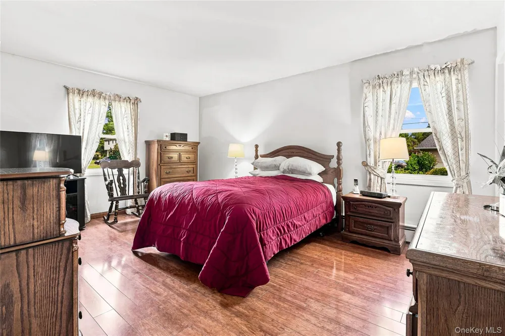 23 Wilmont Turn Coram, NY 11727
