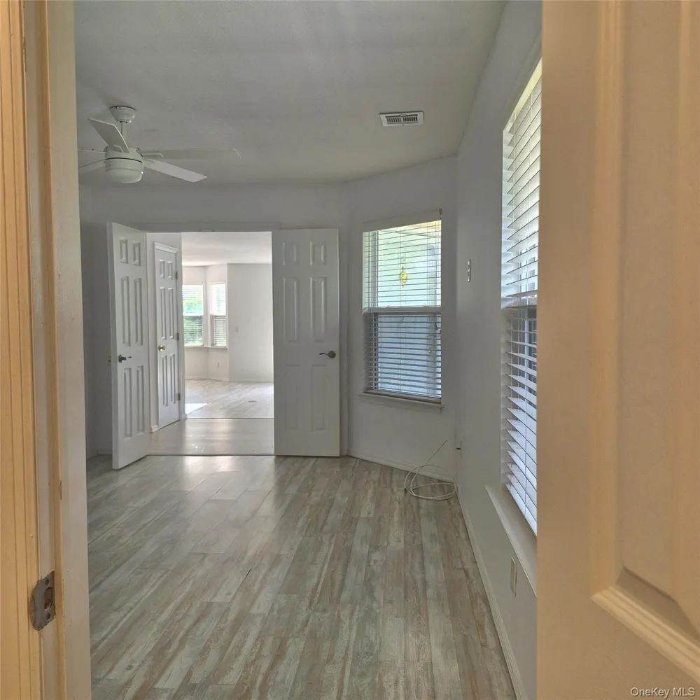 2501 Willow Pond Drive Riverhead, NY 11901