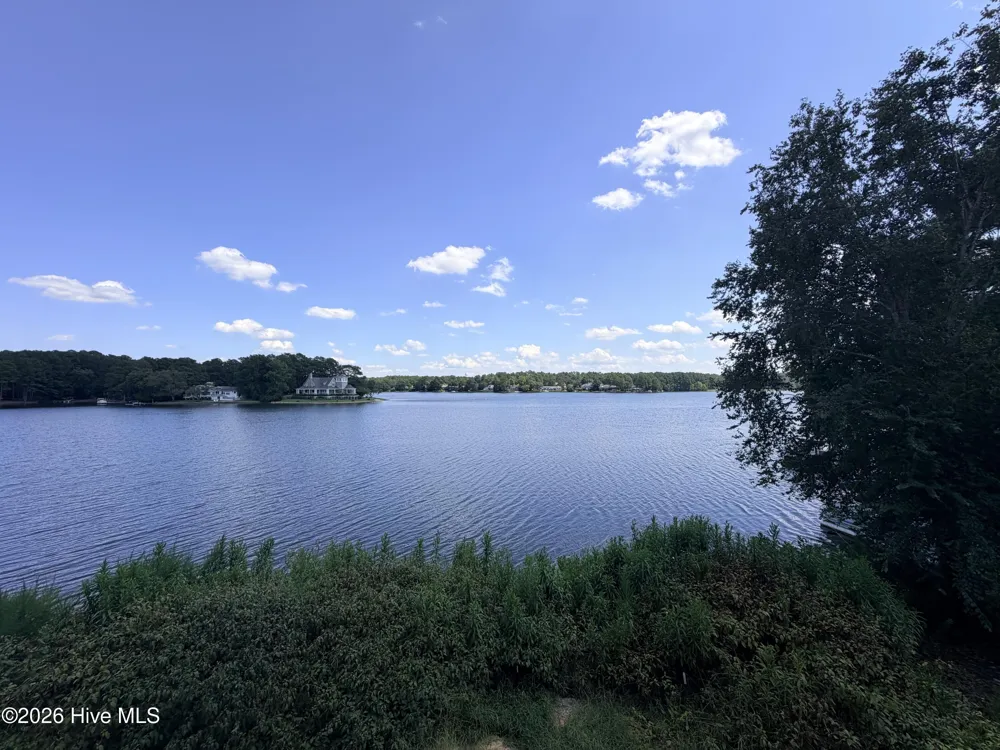 9 Lake Side Court Pinehurst, NC 28374