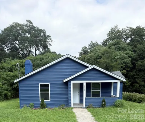 332 Mountain View Street