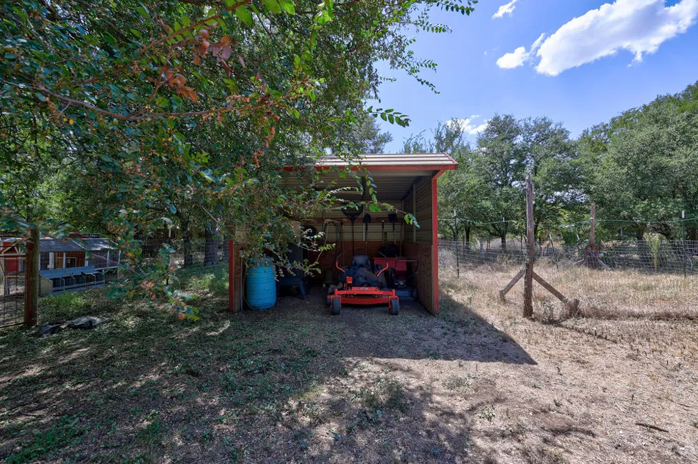 452 County Road 3081 Lampasas, TX 76550
