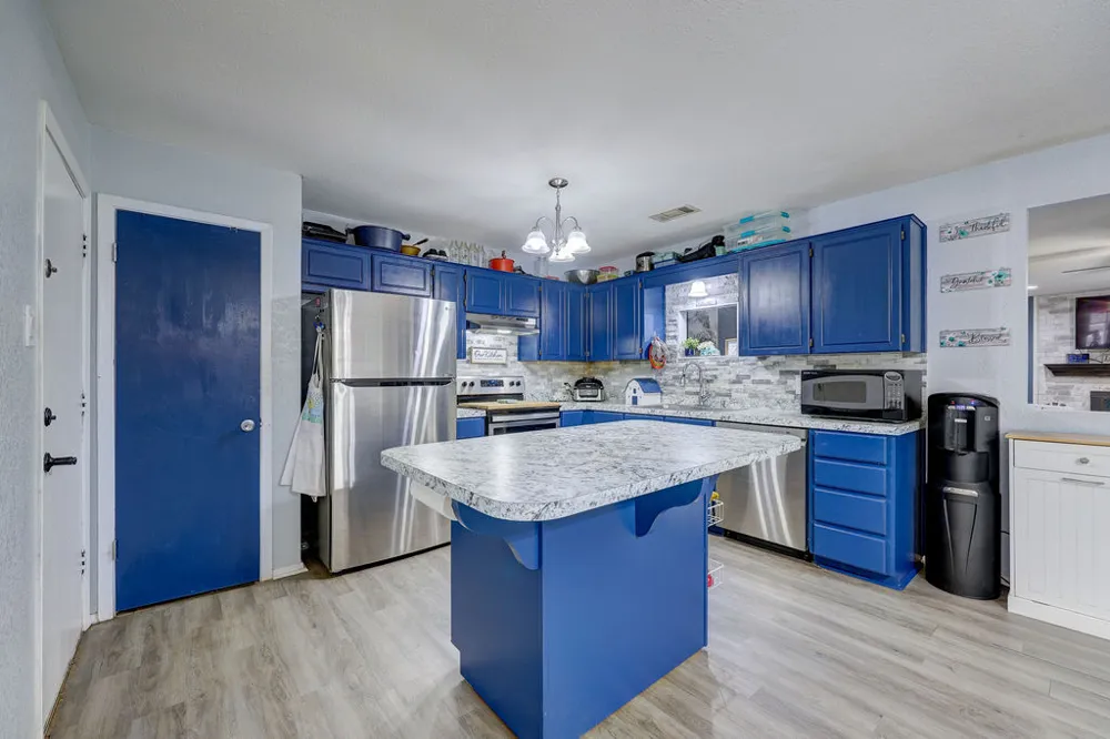 452 County Road 3081 Lampasas, TX 76550