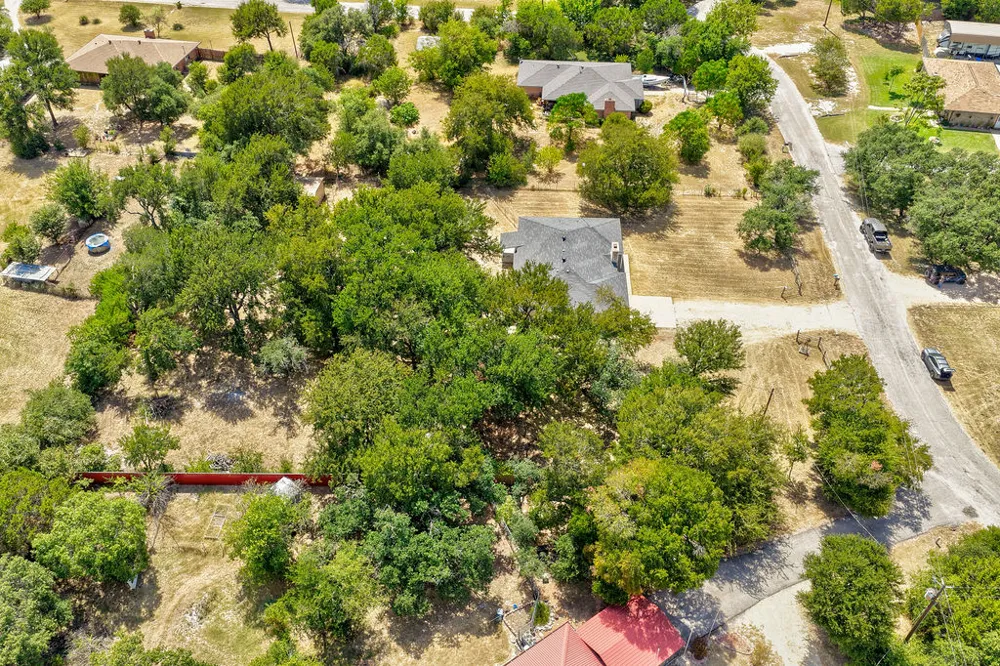 452 County Road 3081 Lampasas, TX 76550