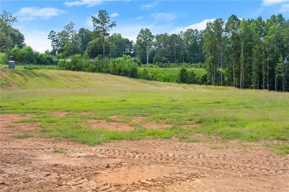 2811 Athens Highway Gainesville, GA 30507