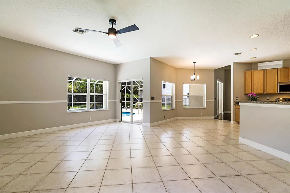 15369 Whispering Willow Drive Wellington, FL 33414