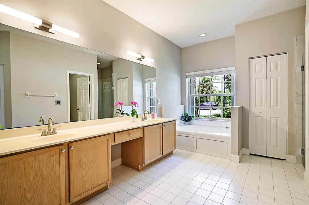 15369 Whispering Willow Drive Wellington, FL 33414