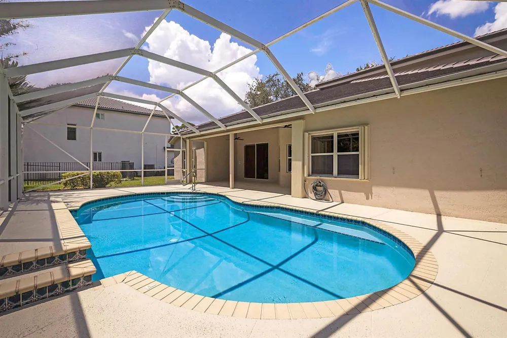 15369 Whispering Willow Drive Wellington, FL 33414
