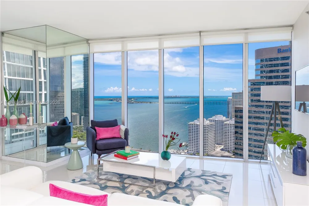 485 Brickell Ave #3410 Miami, FL 33131
