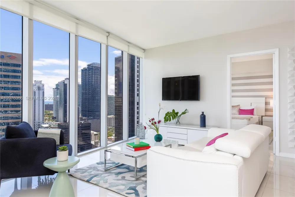 485 Brickell Ave #3410 Miami, FL 33131