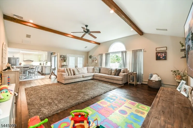 5 Harmer Ter Wayne, NJ 07470