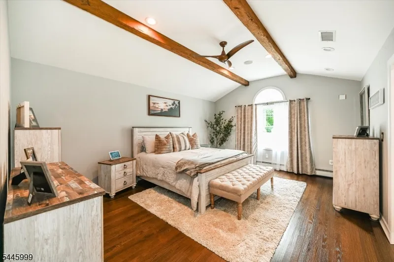 5 Harmer Ter Wayne, NJ 07470