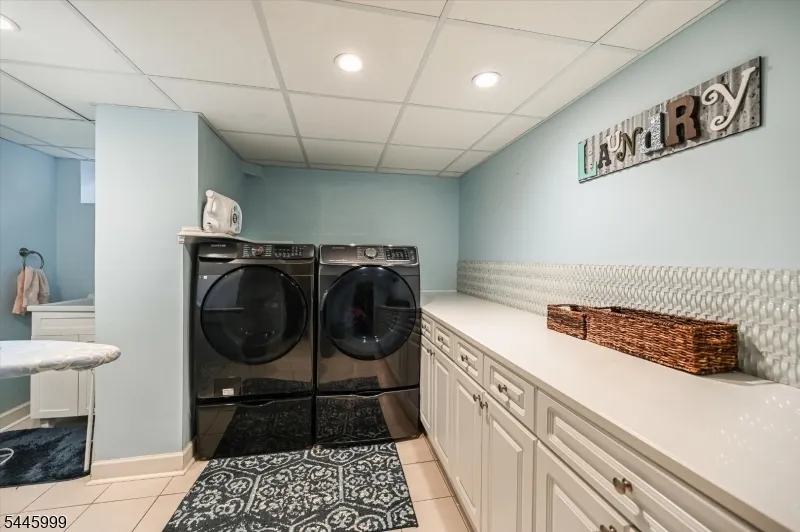 5 Harmer Ter Wayne, NJ 07470