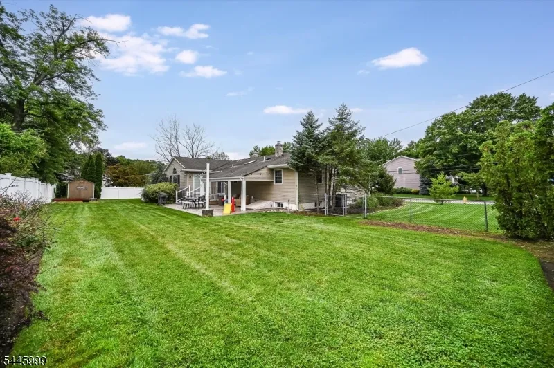5 Harmer Ter Wayne, NJ 07470