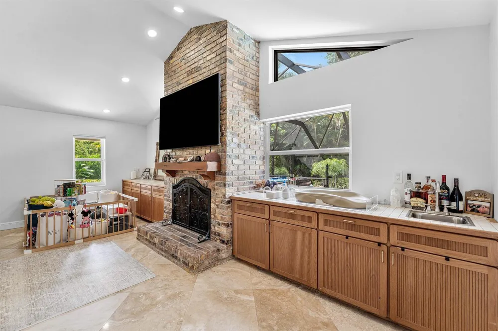 6911 ANNAPOLIS COURT Parkland, FL 33067