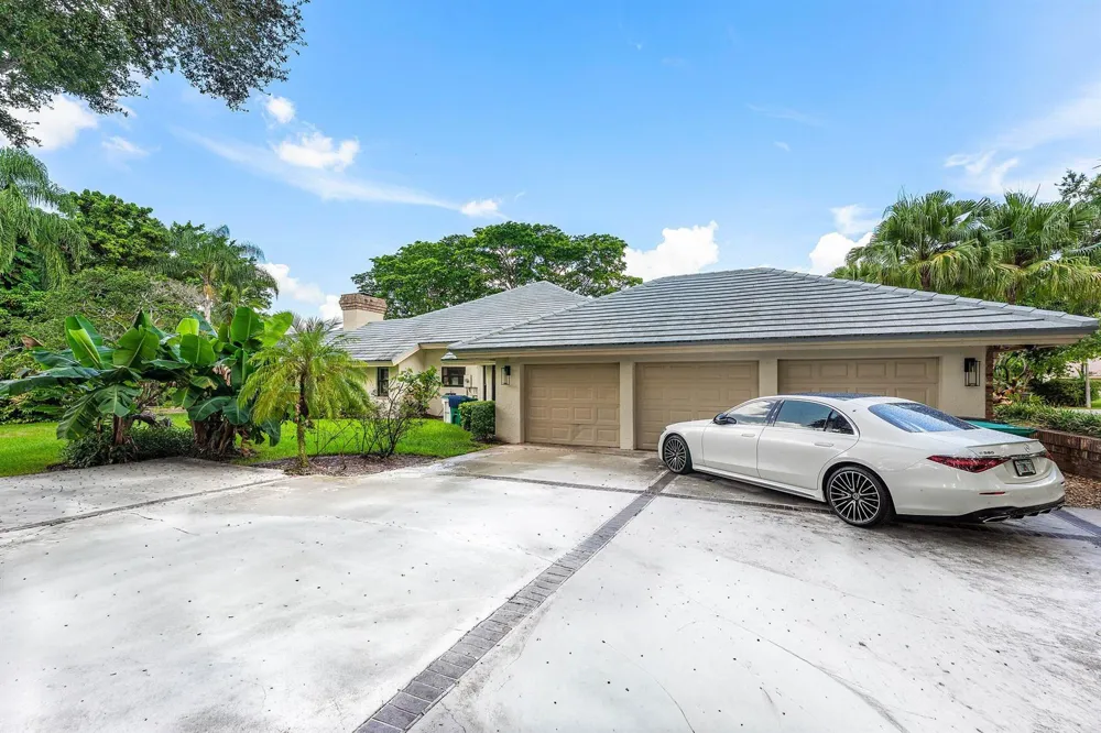 6911 ANNAPOLIS COURT Parkland, FL 33067