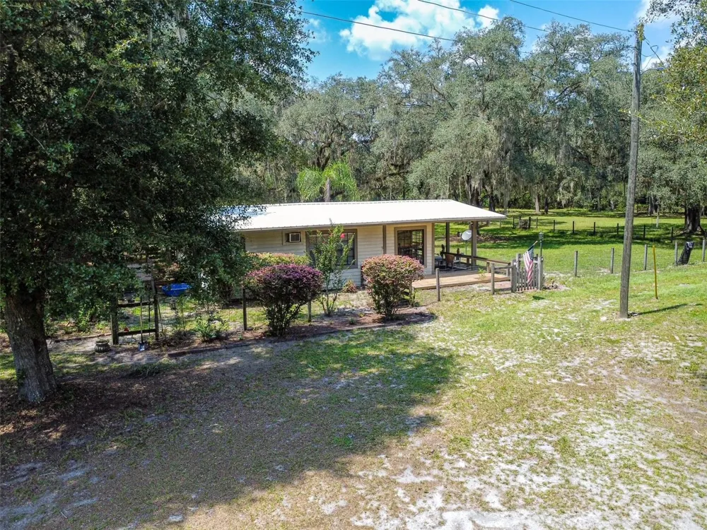 28622 STATE ROAD 121 Alachua, FL 32615
