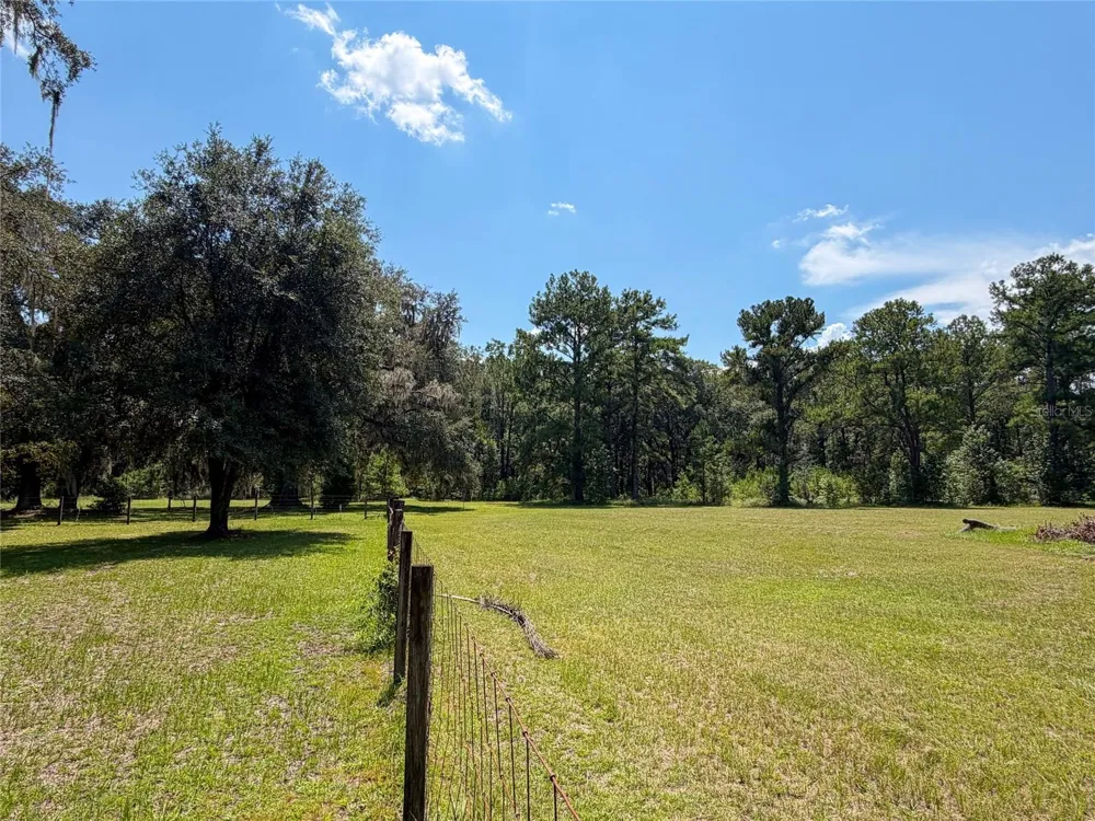 28622 STATE ROAD 121 Alachua, FL 32615