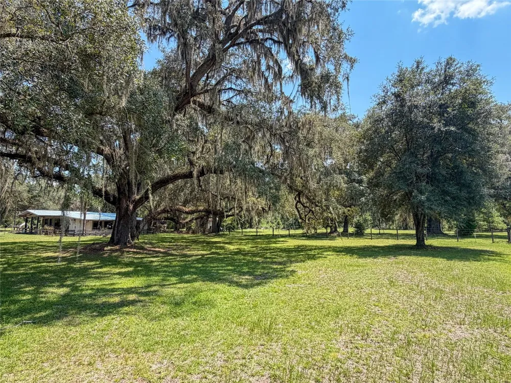 28622 STATE ROAD 121 Alachua, FL 32615